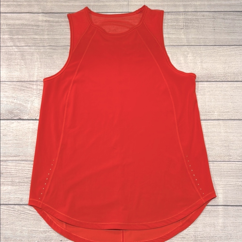 🍋Women’s Lululemon Sculpt Tank unsized/PTP approx 17.5” 🍋